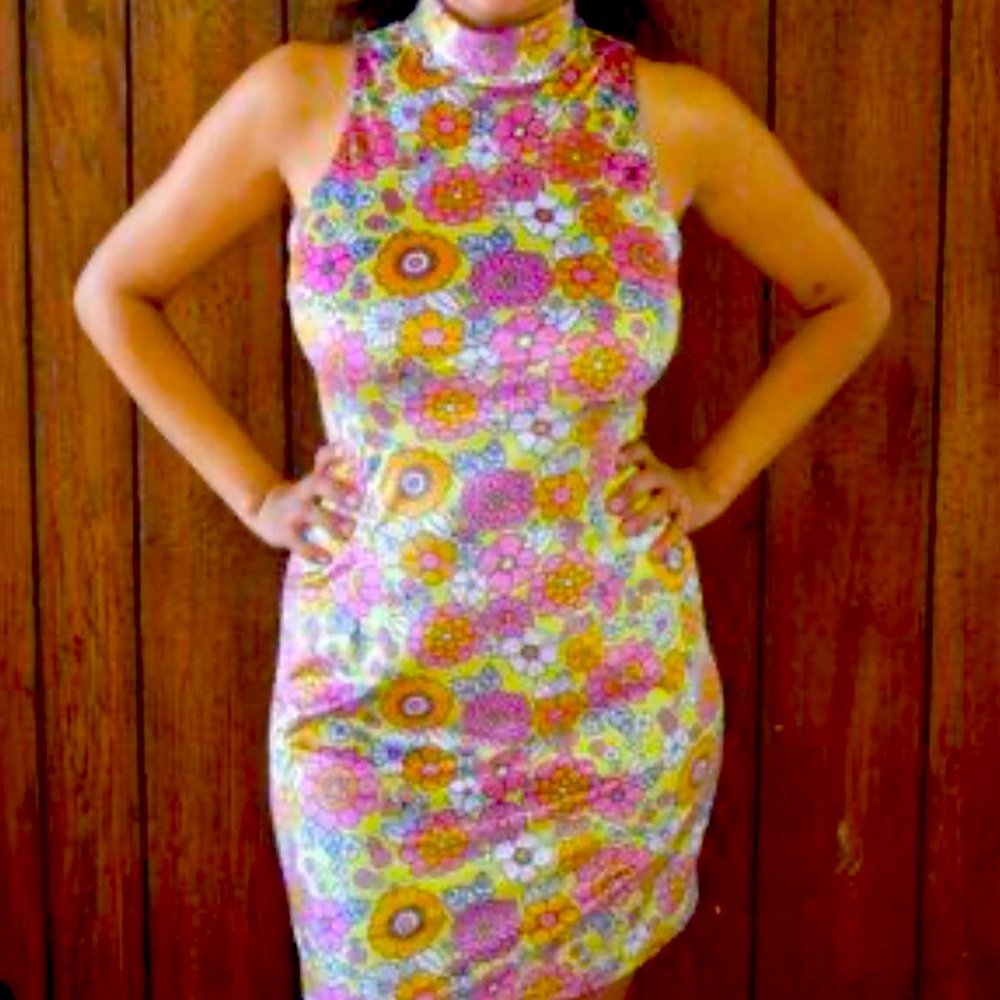 NWT Fashion Brand Company Floral 60s Dress